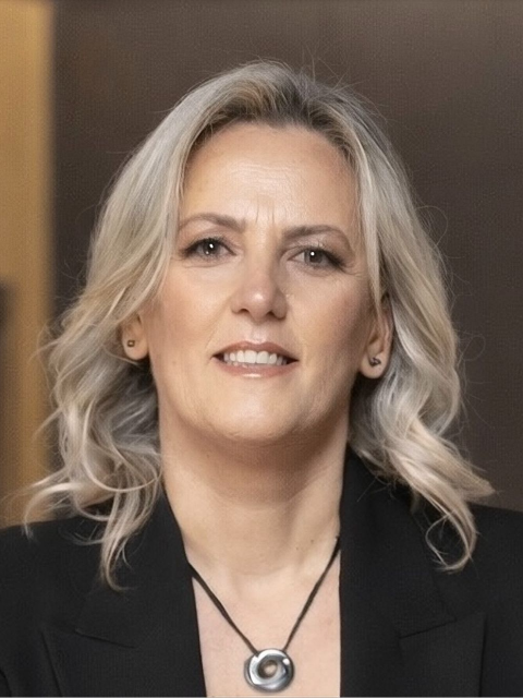 NİLÜFER BİRİNCİ