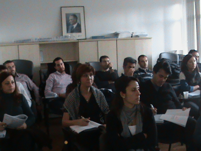 SERBEST PEYZAJ MİMARLIĞI KRİTERLERİ,PROJELENDİRME VE İŞ ESASLARI EĞİTİMİ" ÜYELERİMİZİN KATILIMIYLA GERÇEKLEŞTİRİLDİ.