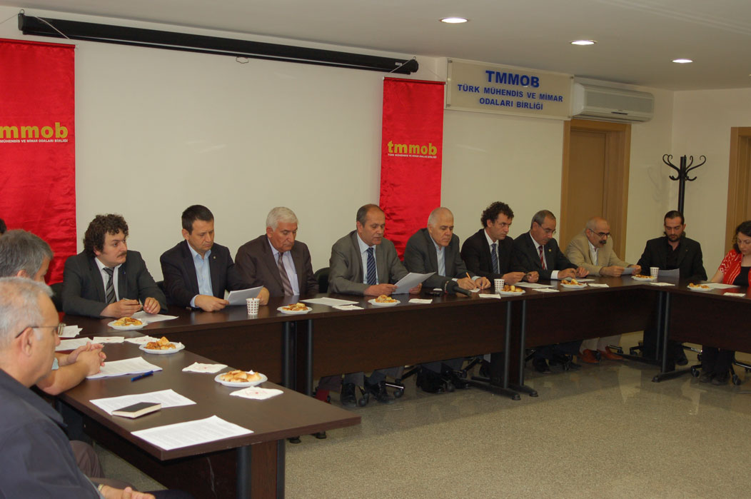 TOPLUMSAL YAŞAMIN BİLİMSEL-TEKNİK ÖLÇÜTLERE GÖRE DÜZENLENMESİNİ SAVUNMAYA DEVAM EDECEĞİZ 
 
