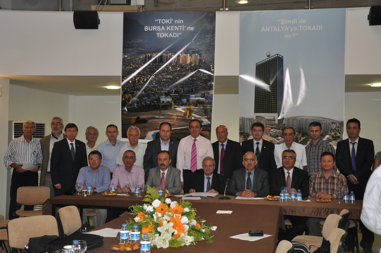 EŞGÜDÜM KURULU BASIN TOPLANTISI: TOKİ`DEN ANTALYA`YA TOKAT MI?