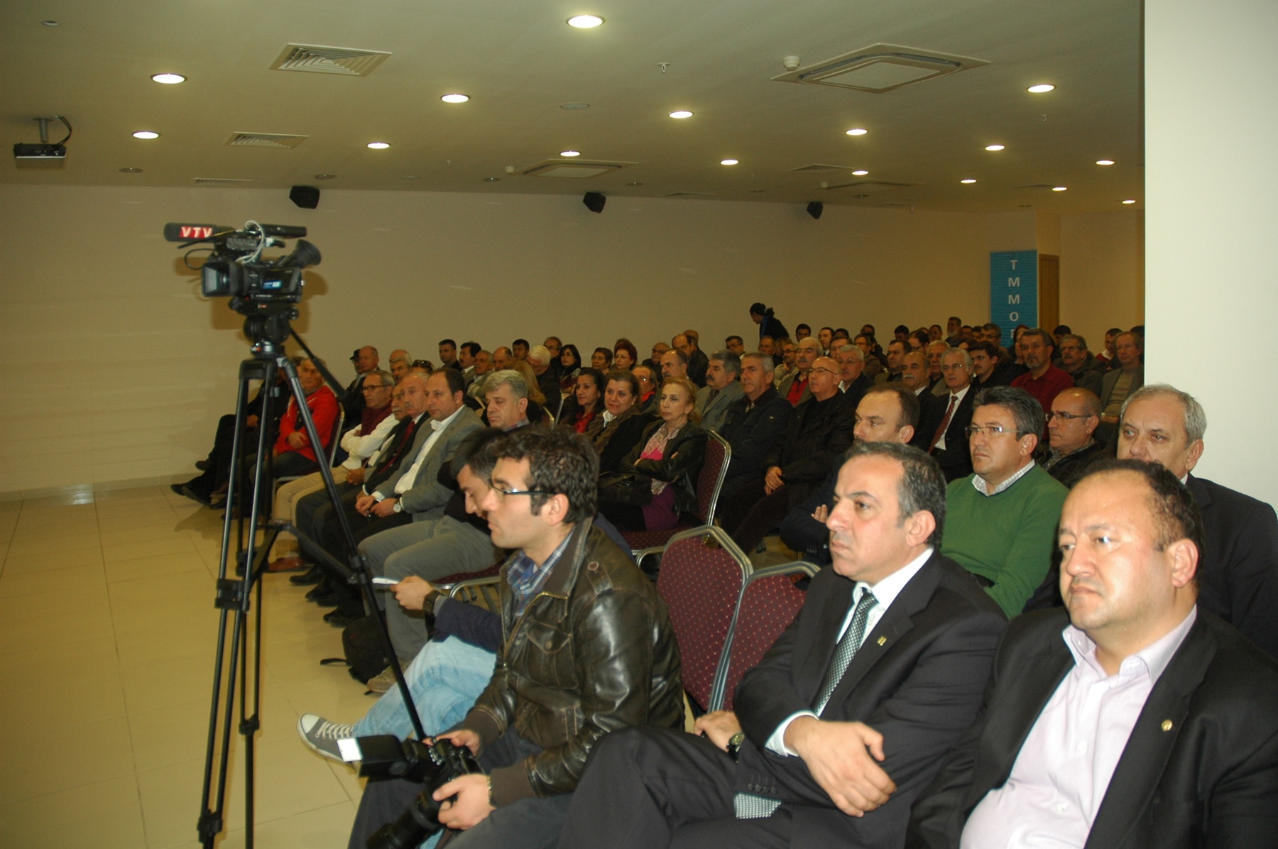 "MÜHENDİSLİK, MİMARLIK VE ŞEHİR PLANCILIĞI BİTİYOR" BAŞLIKLI KONFERANSA KATILDIK.