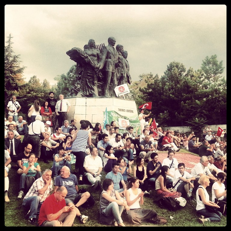 AOÇ`DE FORUM VAR...