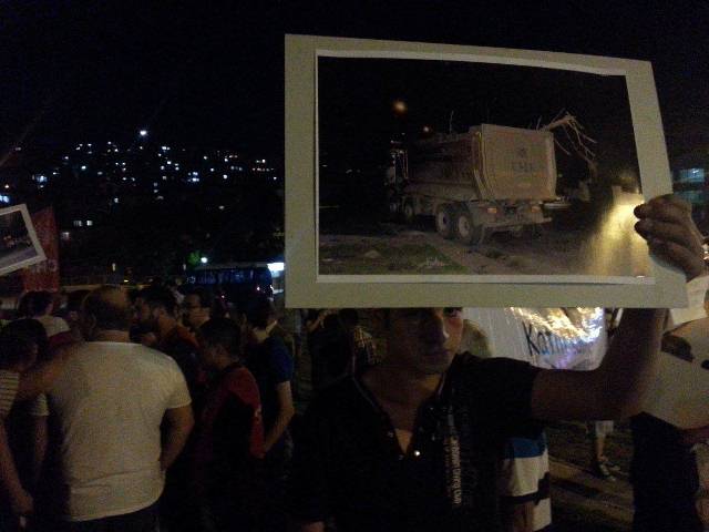 ANKARA YUNUS EMRE MEYDANINDA FORUMDAYIZ