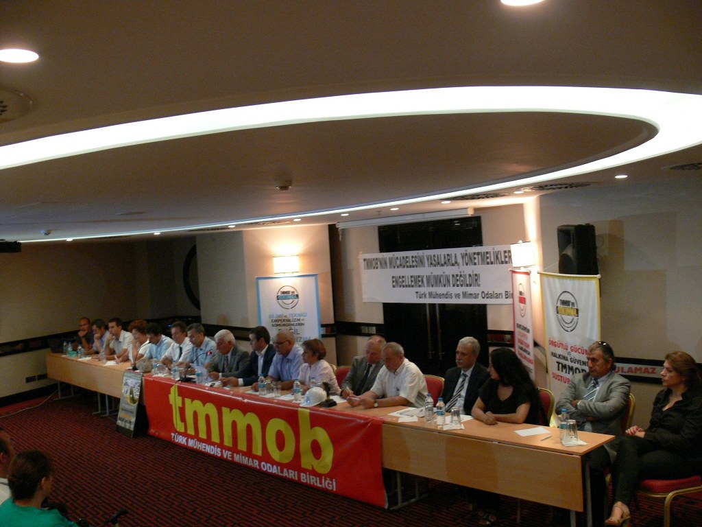 CUMHURBAŞKANI, TMMOB VE ODALARININ ANAYASAL YETKİLERİNİ ORTADAN KALDIRAN DÜZENLEMEYİ ONAYLAMAMALIDIR!