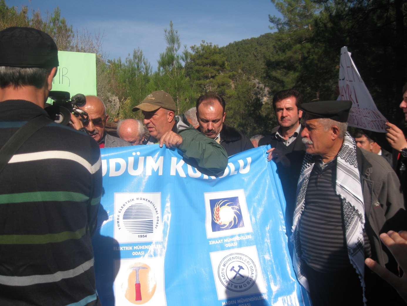 ANTALYA EŞGÜDÜM KURULUNDAN AHMETLER KÖYÜ`NE ZİYARET 