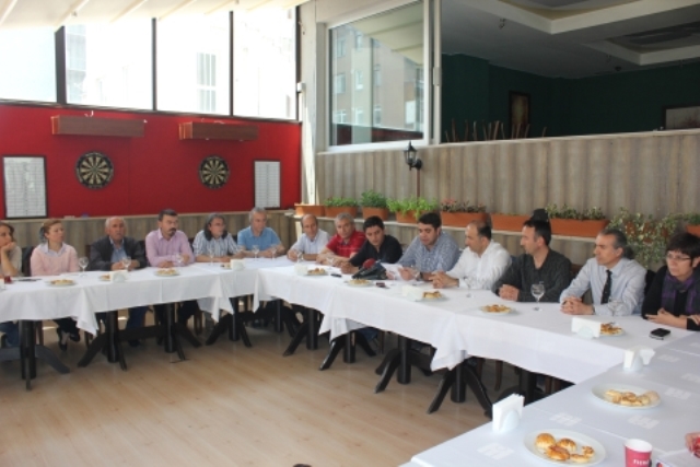 KESK, DİSK, TMMOB VE TTB: “DARBE DÖNEMLERİNİ ARATMAYACAK UYGULAMALARA İMZA ATILDI”