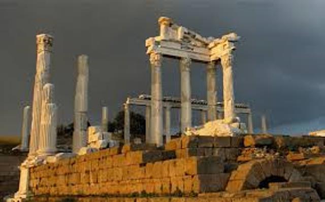  TÜRKİYE’DEN ‘‘BERGAMA VE BURSA-CUMALIKIZIK" DÜNYA MİRAS LİSTESİNE GİRDİ