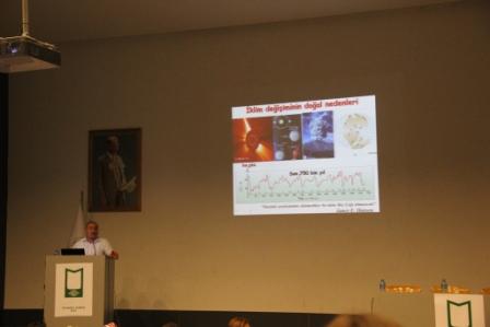 İKLİM DEĞİŞİKLİĞİ VE KURAKÇIL PEYZAJ EĞİTİM SEMİNERİ GERÇEKLEŞTİRİLDİ