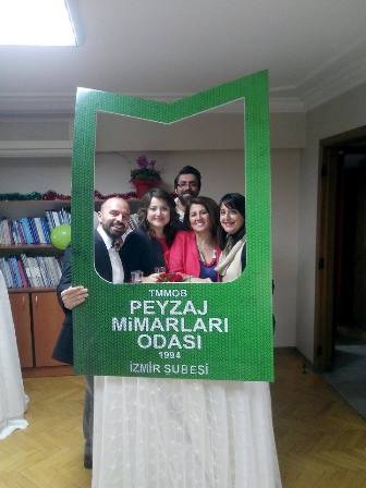 İZMİR ŞUBE “2014 YILI FAALİYET SUNUMU VE YILBAŞI KOKTEYLİ"MİZ GERÇEKLEŞMİŞTİR. 2015 YILI "DAYANIŞMA VE MÜCADELE YILIMIZ KUTLU OLSUN...