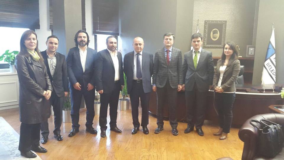 T.C. KADIKÖY BELEDİYE BAŞKANI SN. AYKURT NUHOĞLU 20.01.2015 TARİHİNDE MAKAMINDA ZİYARET EDİLDİ.