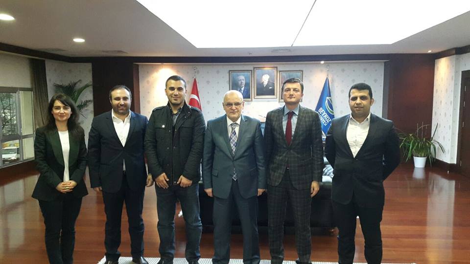 T.C. BEYKOZ BELEDİYE BAŞKANI SN. YÜCEL ÇELİKBİLEK 03 MART 2015 TARİHİNDE MAKAMINDA ZİYARET EDİLDİ.
