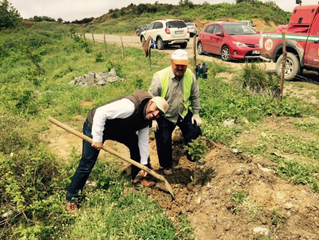 AĞAÇ DİKİM TÖRENİ HATIRA ORMANI ETKİNLİĞİMİZİ 09 MAYIS 2015 TARİHİNDE GERÇEKLEŞTİRDİK