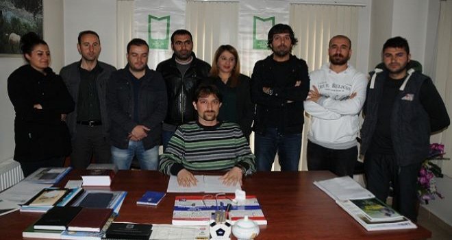 PEYZAJ MİMARLARI DERT YANDI 14.05.2015 / VAN EKSPRES