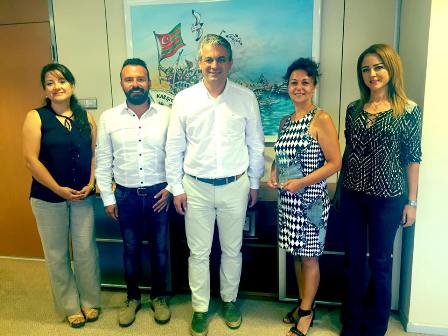 KARŞIYAKA  BELEDİYE BAŞKANI HÜSEYİN MUTLU AKPINAR`I MAKAMINDA ZİYARET ETTİK.