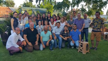 "PEYZAJDA YENİ TÜRLER ,AROMATİKLER VE ÇOK YILLIKLARIN TANITIM SUNUMU İÇİN EKOGARDEN TOPÇULAR FİDANLIĞINDAYDIK"