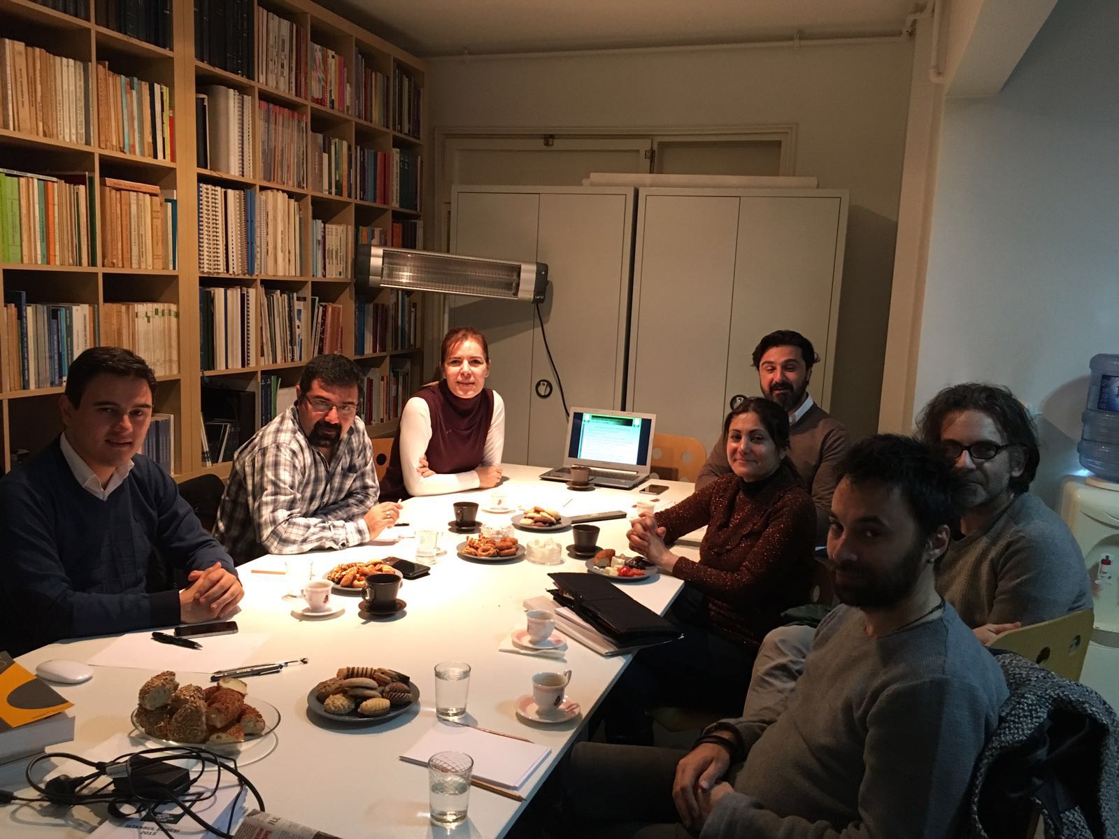 İSTANBUL ŞUBE DANIŞMA KURULU TOPLANTIMIZ 16 ARALIK 2016 TARİHİNDE ŞUBEMİZDE GERÇEKLEŞTİRİLDİ