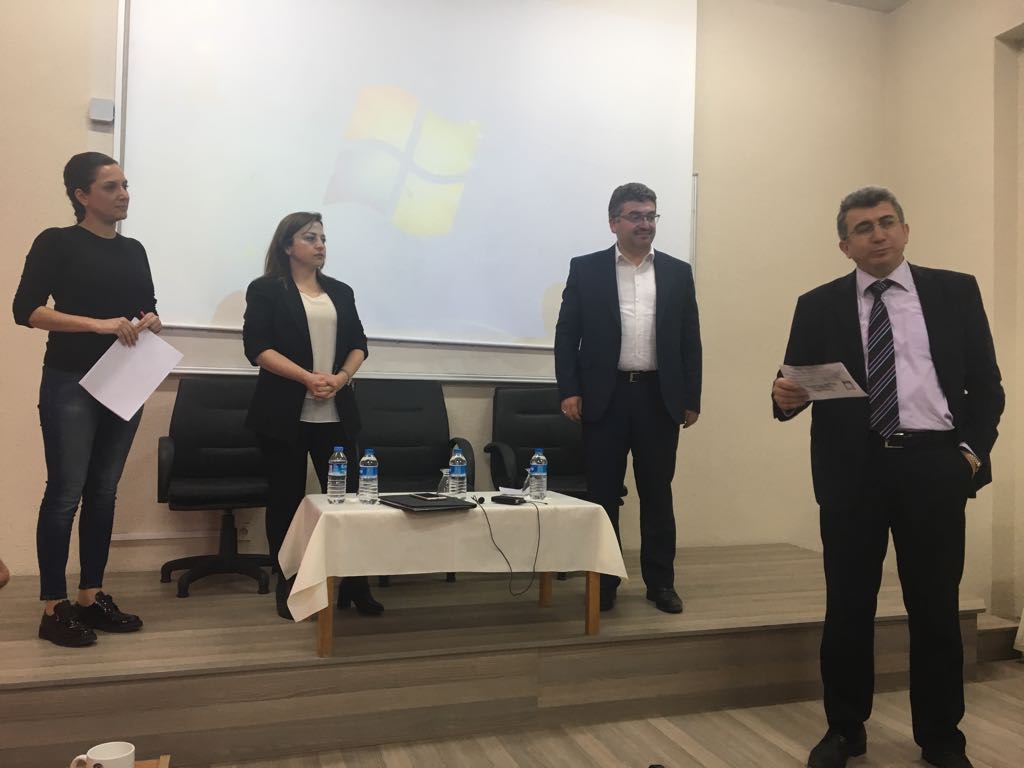 TASARIMDAN UYGULAMAYA PEYZAJ MİMARLIĞI SÖYLEŞİSİ DÜZCE ÜNİVERSİTESİNDE 19 NİSAN 2018 TARİHİNDE GERÇEKLEŞTİRİLDİ.