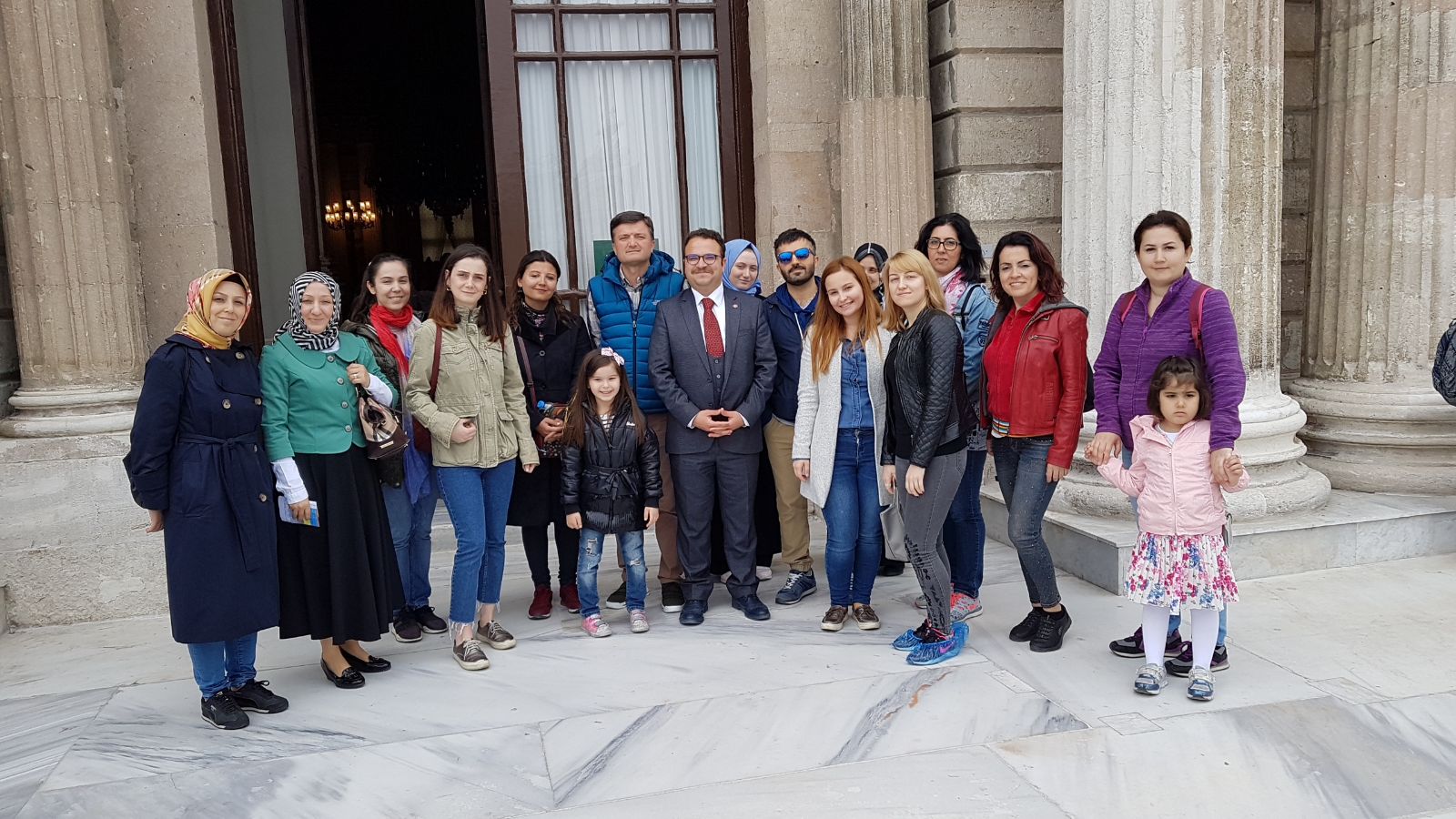 DOLMABAHÇE SARAYI GEZİMİZ 05 MAYIS 2018 TARİHİNDE GERÇEKLEŞTİRİLDİ