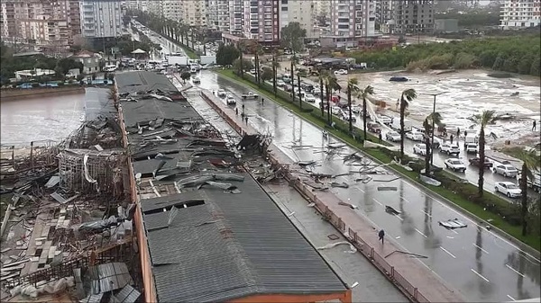 ANTALYA TÜRKİYE`DİR!