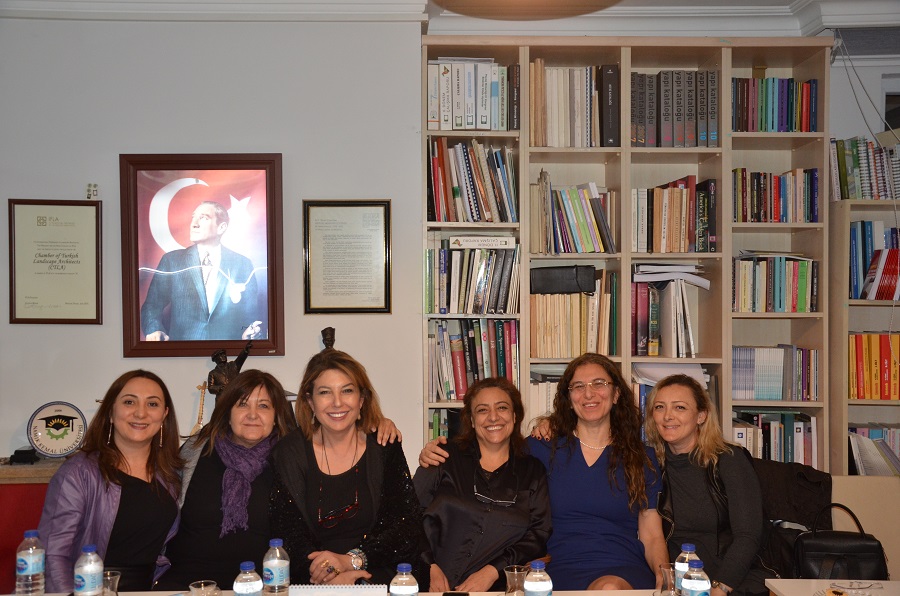 TOPLUMSAL CİNSİYET "KADIN-ERKEK" EŞİTLİĞİ VE MEKÂNSAL PLANLAMA KONULU SÖYLEŞİ GERÇEKLEŞTİRİLDİ.