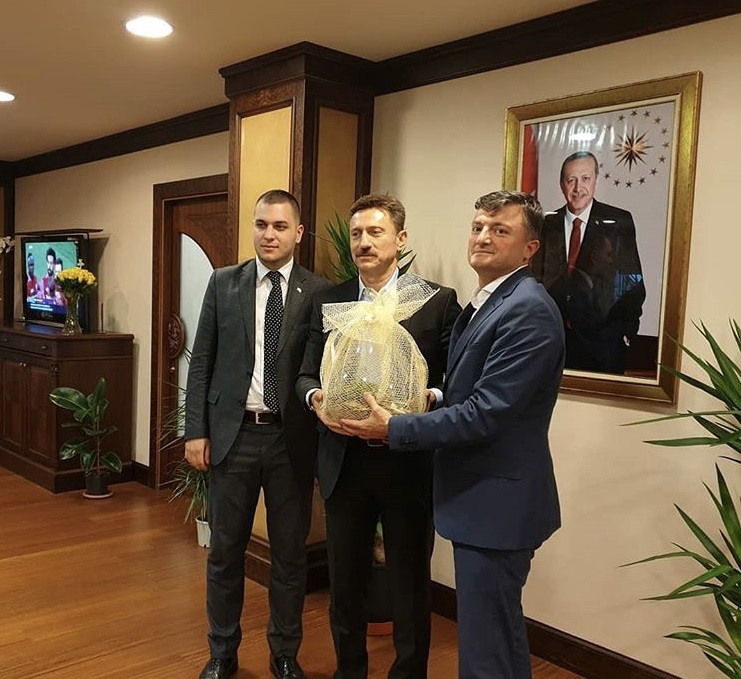 T.C. BAHÇELİEVLER BELEDİYE BAŞKANI SN. HAKAN BAHADIR 07.05.2019 TARİHİNDE MAKAMINDA ZİYARET EDİLDİ