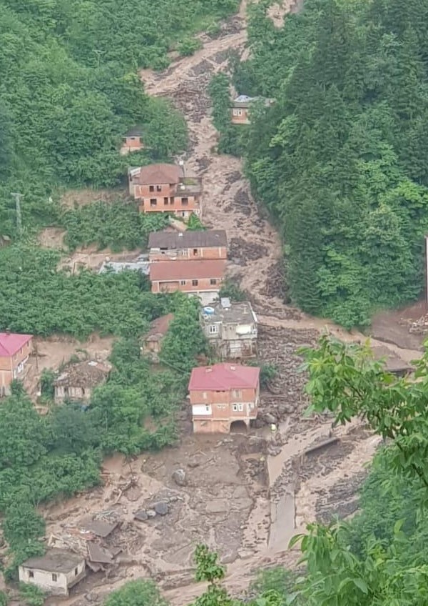 PEYZAJ MİMARLARI ODASI TRABZON ŞUBESİ'NDEN KARADENİZ BÖLGESİ İKLİM DEĞİŞİKLİĞİ EYLEM PLANI DEĞERLENDİRMESİ