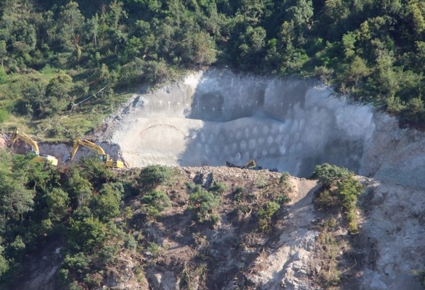 PEYZAJ MİMARLARI ODASI TRABZON ŞUBESİ'NDEN KANUNİ BULVARI VE BOZTEPE AÇIKLAMASI!