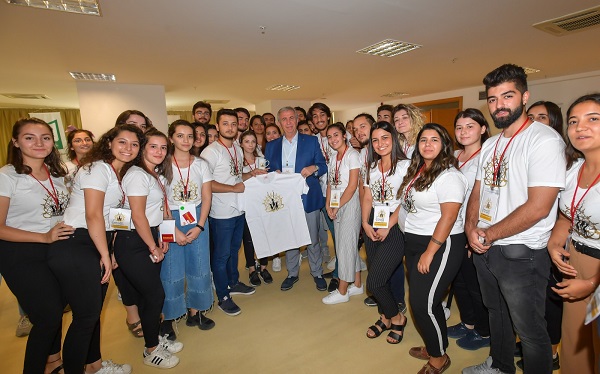 ANKARA BÜYÜKŞEHİR BELEDİYE BAŞKANI MANSUR YAVAŞ, PMOGENÇ 12. YAZ KAMPI`NI ZİYARET ETTİ.