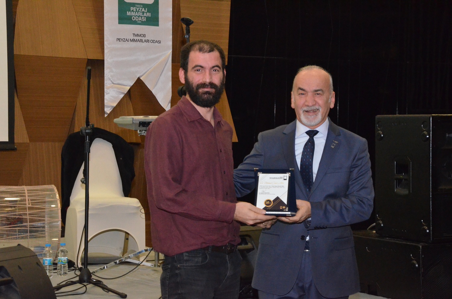 2019 YILI ÖDÜL TÖRENLERİ VE YILBAŞI YEMEĞİNDE ÜYELERİMİZLE BİR ARADAYDIK