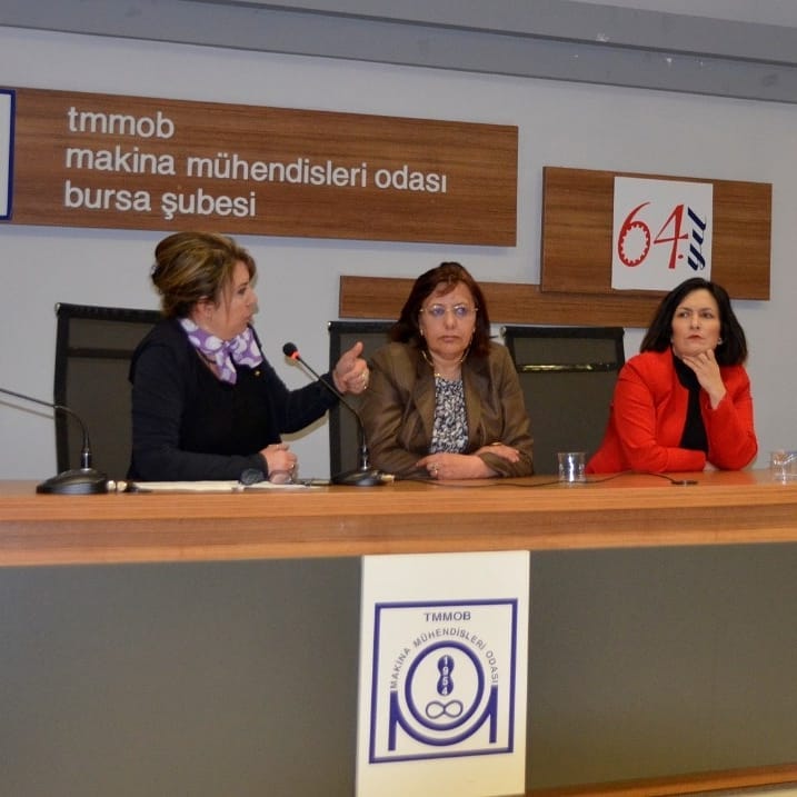 "CUMHURİYET KADINLARI" RESİM SERGİSİ BASINDA YER ALDI.