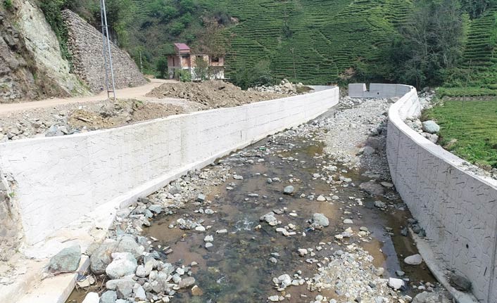 AKARSULARIMIZDA TAŞKIN KORUMA ADIYLA ARAZİ KAZANMA VE DOĞA KATLİAMI