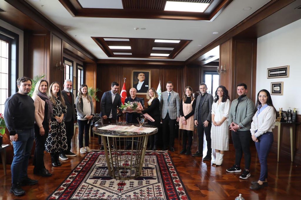 T.C. BÜYÜKÇEKMECE BELEDİYE BAŞKANI SN. DR. HASAN AKGÜN MAKAMINDA ZİYARET EDİLDİ