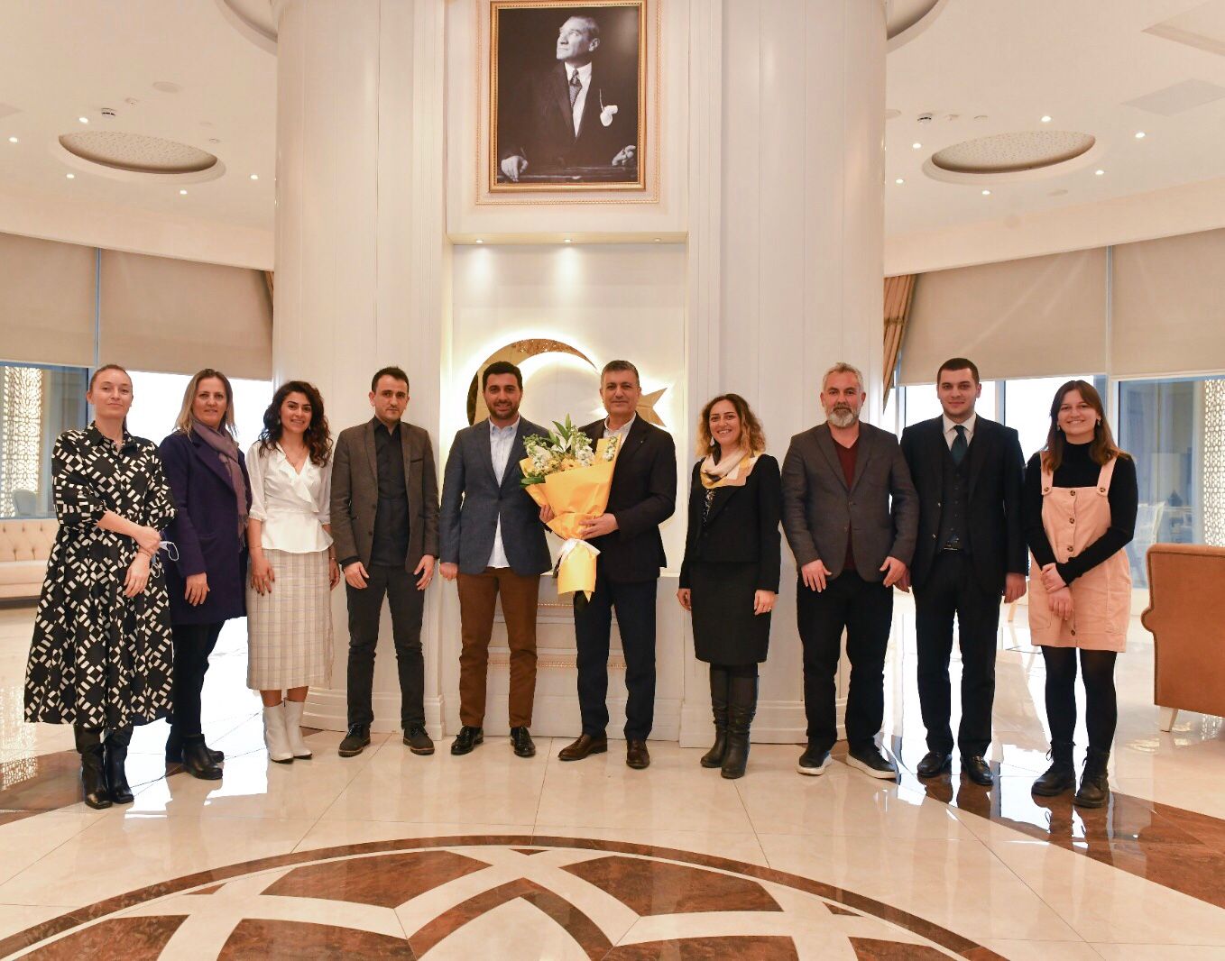 T.C. ESENYURT BELEDİYE BAŞKANI SN. KEMAL DENİZ BOZKURT MAKAMINDA ZİYARET EDİLDİ