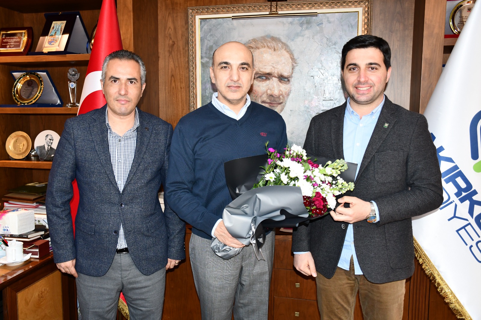 T.C. BAKIRKÖY BELEDİYE BAŞKANI SN. DR. BÜLENT KERİMOĞLU MAKAMINDA ZİYARET EDİLDİ