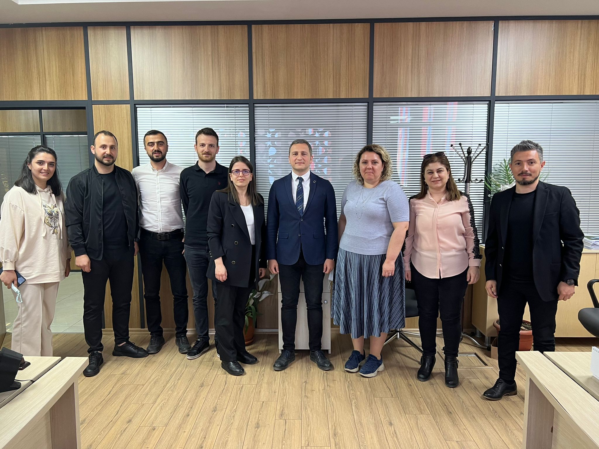 ORTAHİSAR BELEDİYESİ BİRİMLERİNDE ÇALIŞAN PEYZAJ MİMARLARI ZİYARET EDİLDİ.