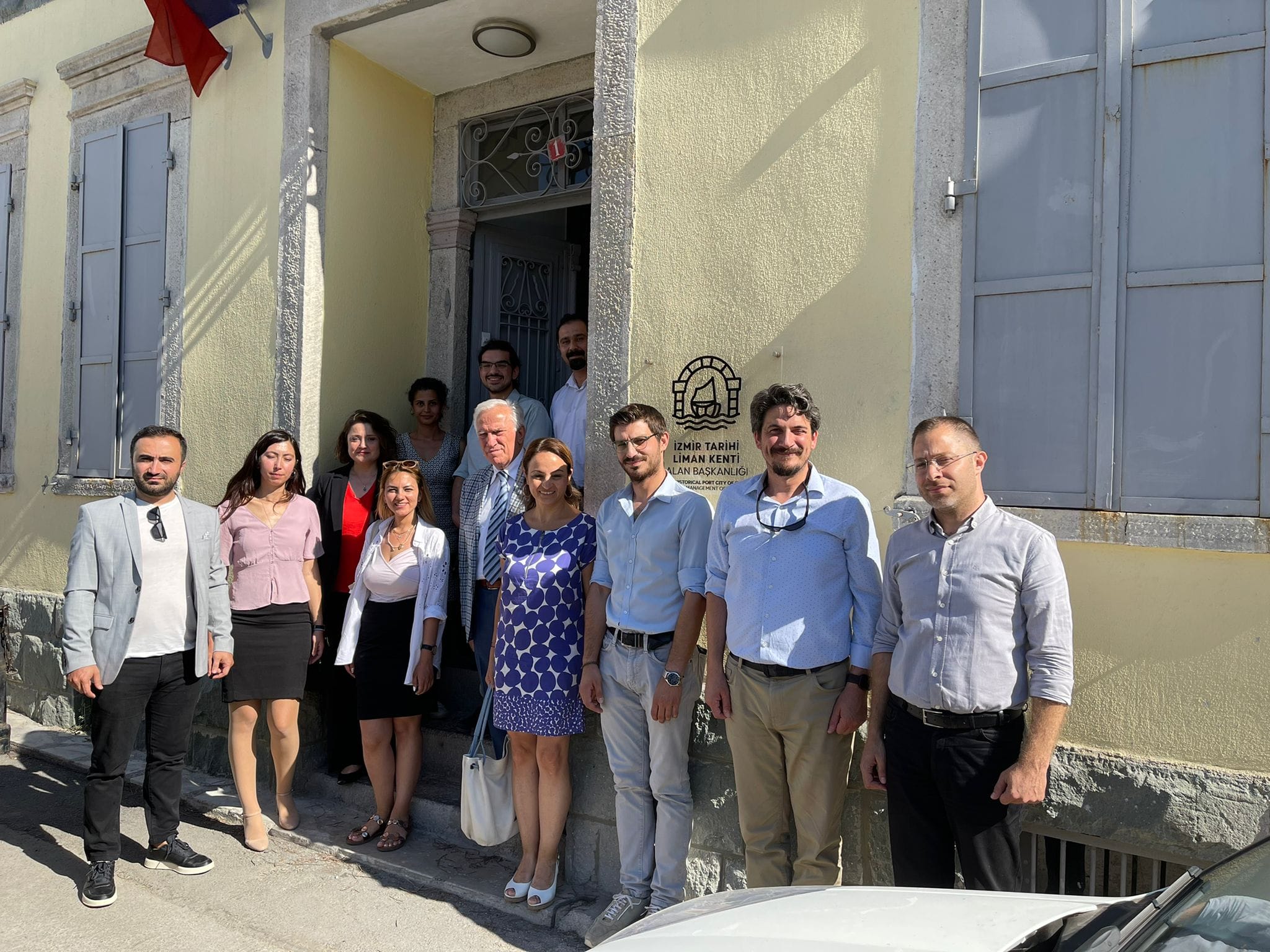 PROTOKOL | TMMOB PEYZAJ MİMARLARI ODASI İZMİR ŞUBESİ İLE TARİHİ LİMAN KENTİ ALAN BAŞKANLIĞI ARASINDA İŞBİRLİĞİ PROTOKOLÜ İMZALANDI