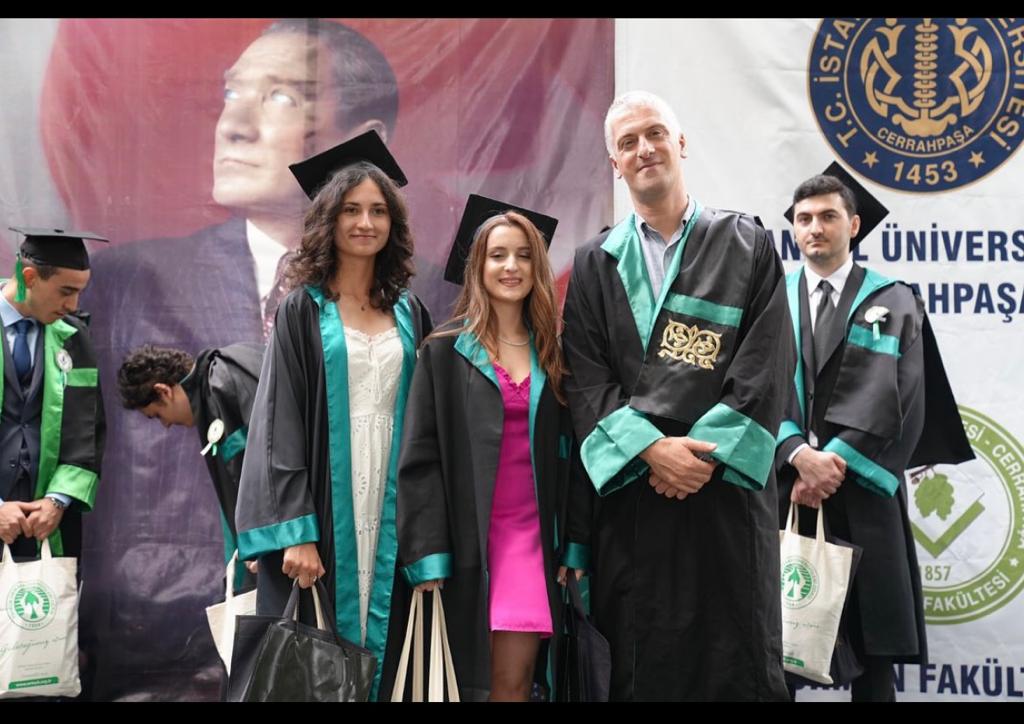 İSTANBUL ÜNİVERSİTESİ- CERRAHPAŞA ORMAN FAKÜLTESİ 2023 MEZUNİYET TÖRENİNE KATILIM SAĞLANDI