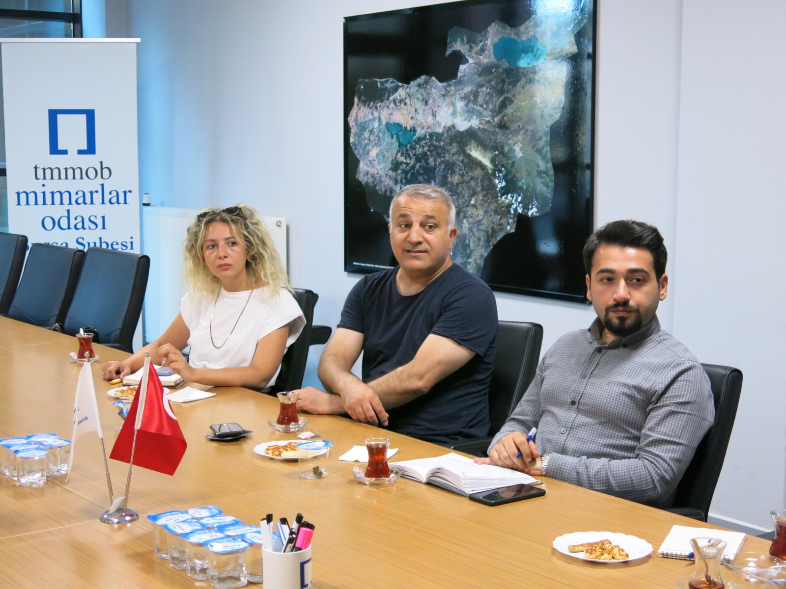 ULUDAĞ MİLLİ PARKI'NIN STATÜ DEĞİŞİKLİĞİ İLE İLGİLİ ULUDAĞ ALAN BAŞKANLIĞI PLATFORMU İLE YAPILAN DEĞERLENDİRME TOPLANTISI 