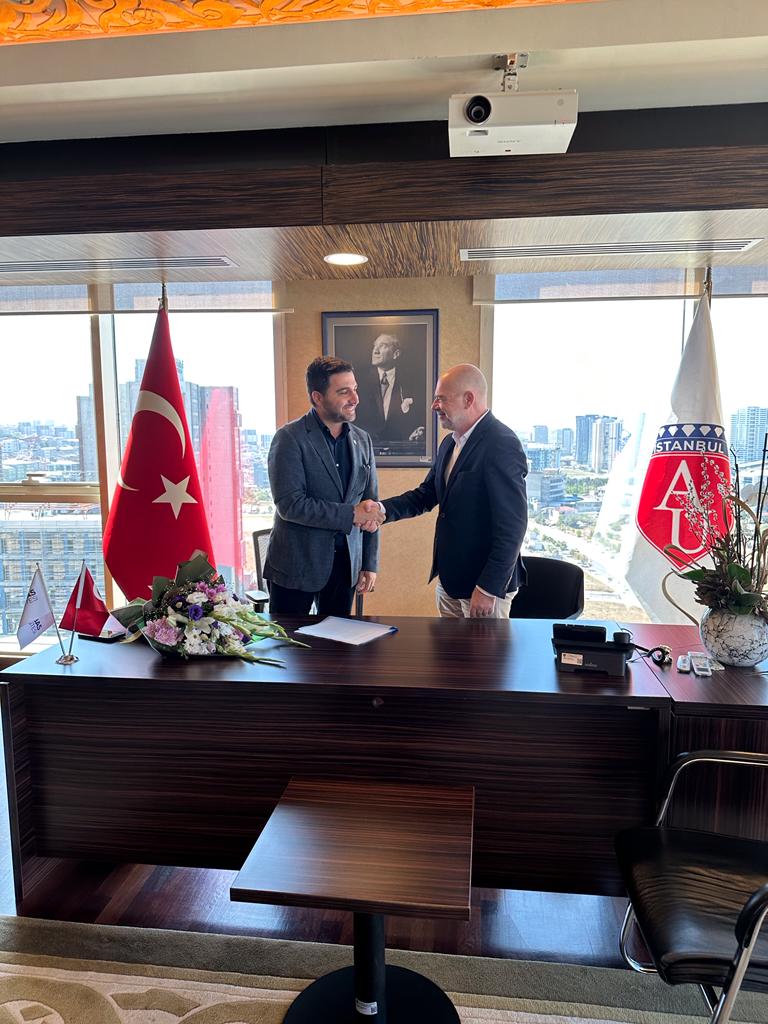 T.C. ALTINBAŞ ÜNİVERSİTESİ İLE LİSANSÜSTÜ EĞİTİM İŞ BİRLİĞİ PROTOKOLÜ İMZALANDI.