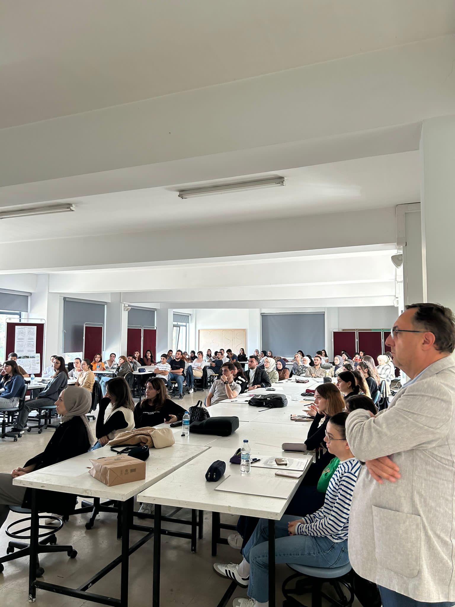 EĞİTİM VE ATÖLYE PROGRAMLARI │ ESKİZ VE TASARIM ATÖLYESİ
