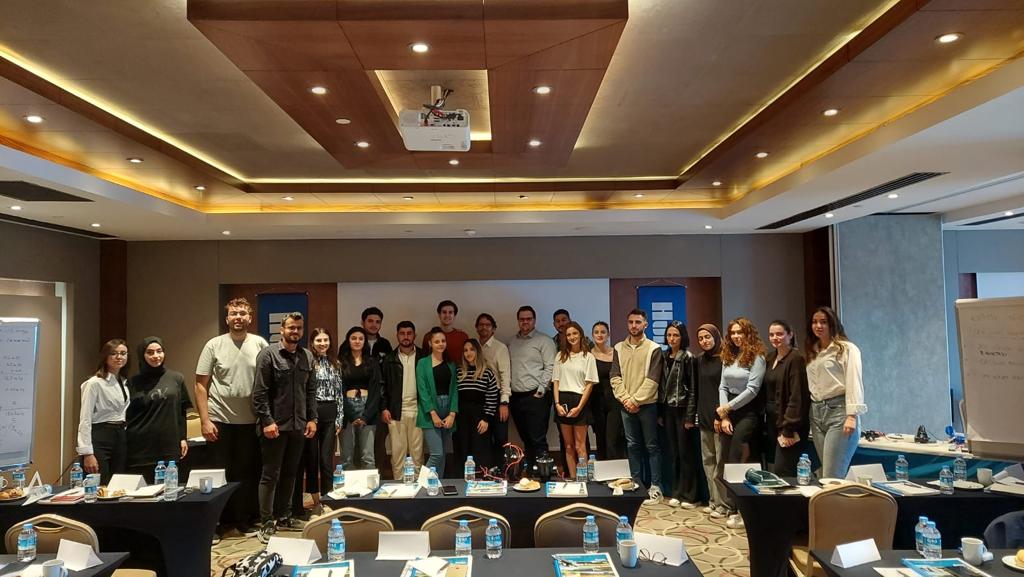 EĞİTİM | SÜRDÜRÜLEBİLİR PEYZAJ ALANLARI İÇİN SULAMADA YENİLİKÇİ ÇÖZÜMLER VE PROJELENDİRME TEKNİKLERİ 2. EĞİTİMİ GERÇEKLEŞTİRİLDİ.
