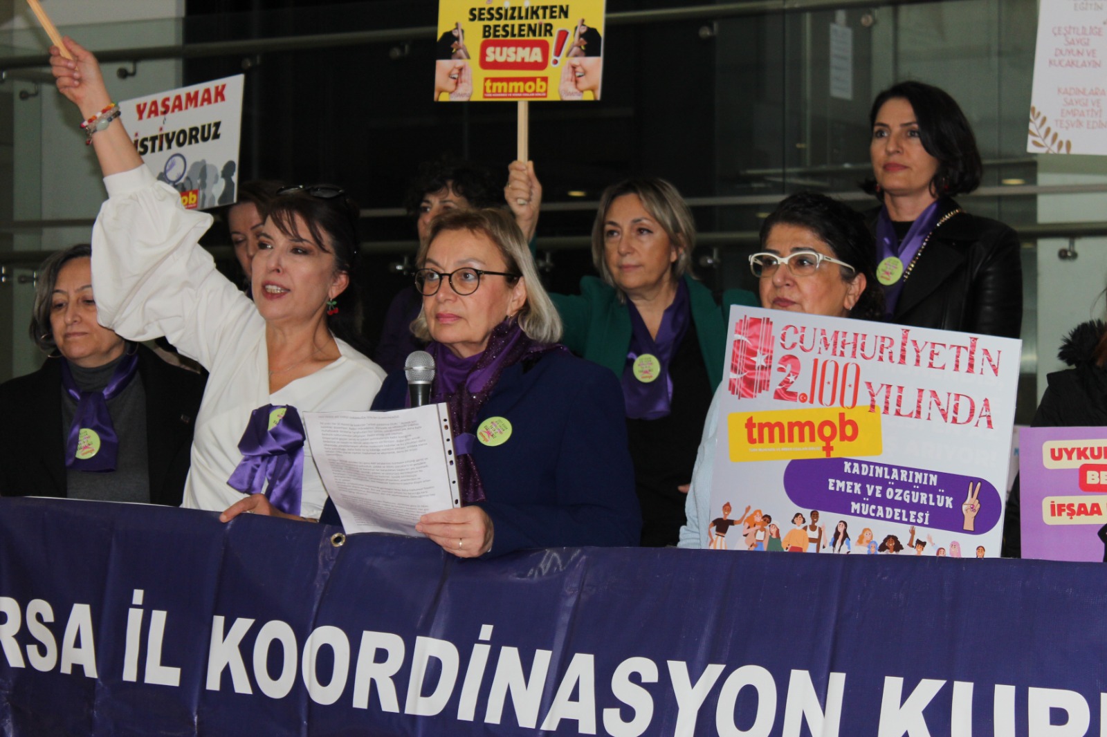 ETKİNLİK | 25 KASIM KADINA ŞİDDETE KARŞI ULUSLARARASI MÜCADELE GÜNÜ'NE KATILIM SAĞLANDI.