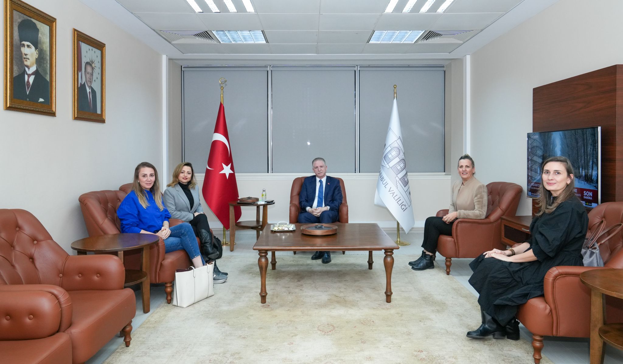 T.C. İSTANBUL VALİSİ SN. DAVUT GÜL MAKAMINDA ZİYARET EDİLDİ