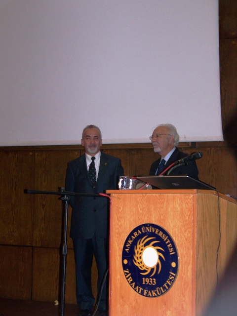 PROF DR METİN BAŞAL İÇİN VEDA TÖRENİ YAPILDI