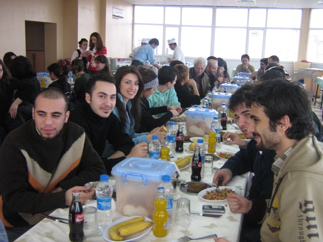 YARIŞMACILAR AKSARAY' DA