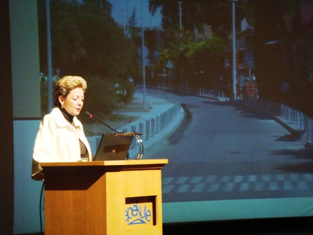 TMMOB İZMİR KENT SEMPOZYUMU YAPILDI