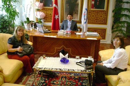 KEÇİÖREN BELEDİYE BAŞKANI İLE PEYZAJ MİMARLIĞI HİZMETLERİ ÜZERİNE GÖRÜŞÜLDÜ. 