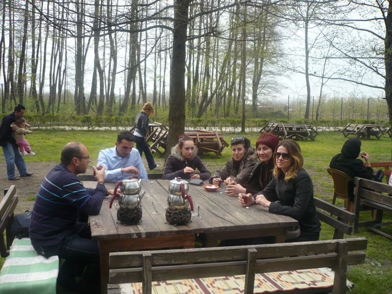 GENEL KURUL SONRASI SAPANCA'DA MOLA