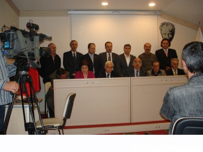 BASIN AÇIKLAMASI: YARGI GÜCÜ YASAMA VE YÜRÜTMEDEN AYRILMAMIŞSA "HÜRRİYET" YOKTUR!