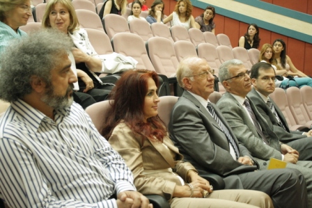 PANEL "ÖĞRENCİLER STAJI TARTIŞIYOR BEKLENTİLER VE DENEYİMLER"